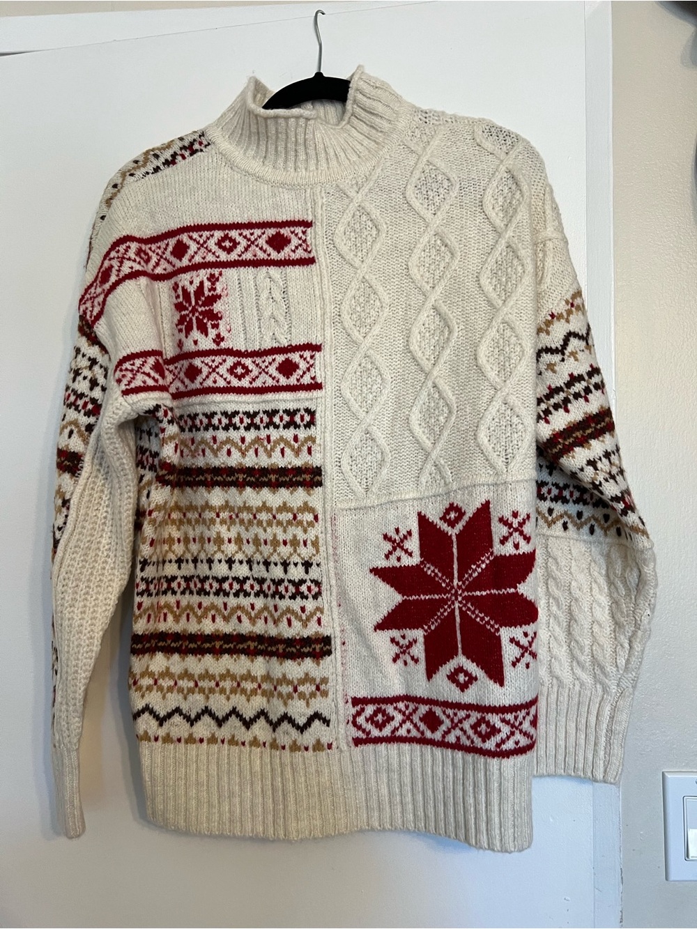 American Eagle Outfitters Cream and Red Nordic Turtleneck Sweater